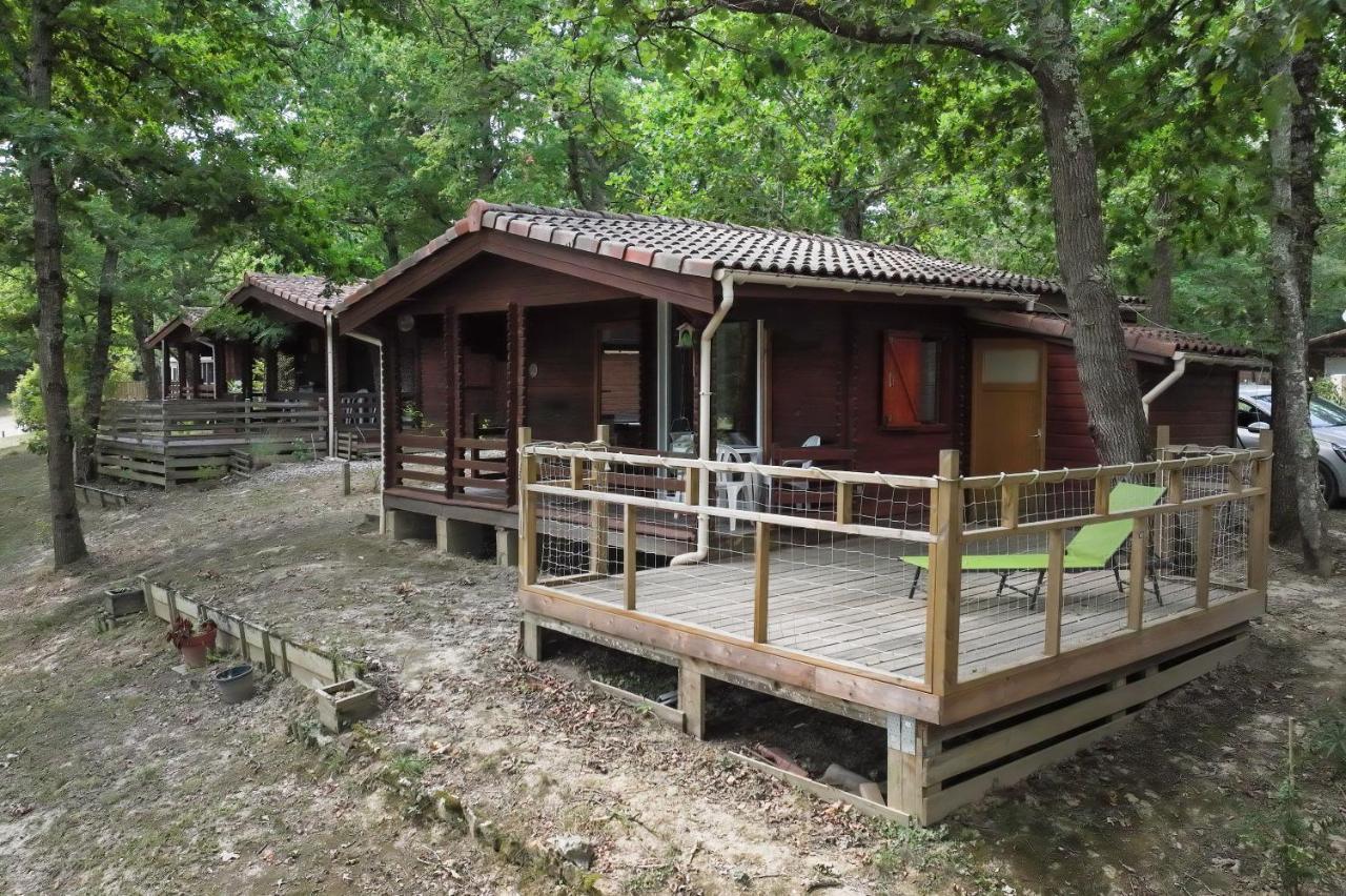 Camping Les Lacs D'Armagnac Bretagne-d'Armagnac Eksteriør bilde