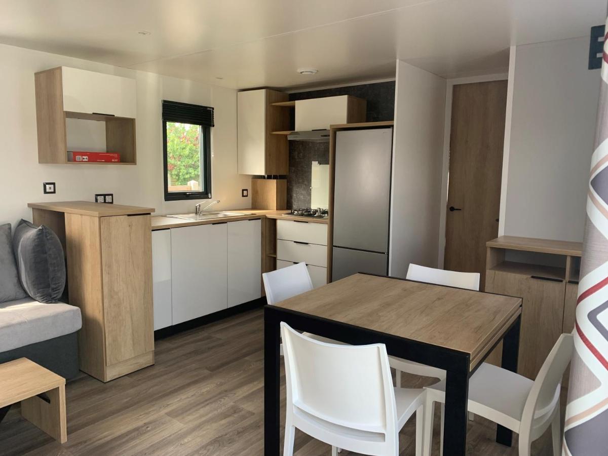 Camping Les Lacs D'Armagnac Bretagne-d'Armagnac Eksteriør bilde